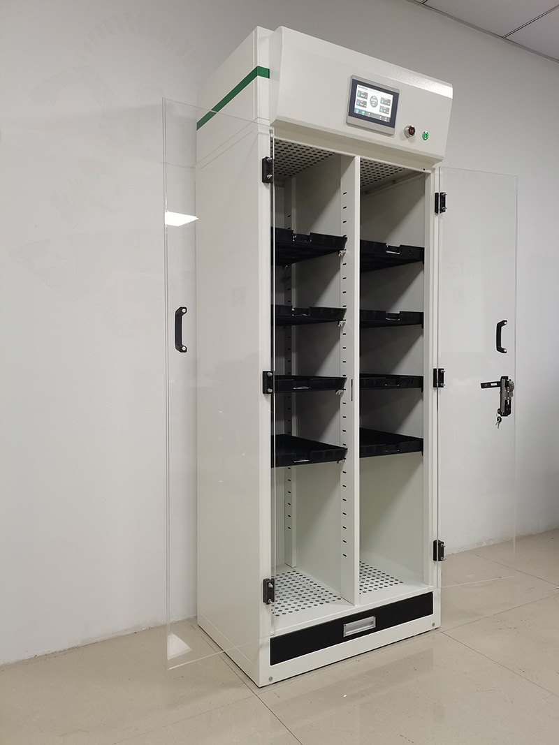 选择鼎诺净气型药品柜有哪些好处